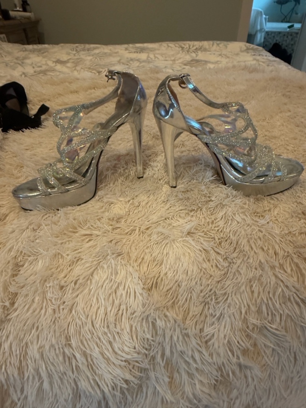 Women's Silver Glitter Strappy Platform Heels with Ankle Strap - Picture 2 of 4